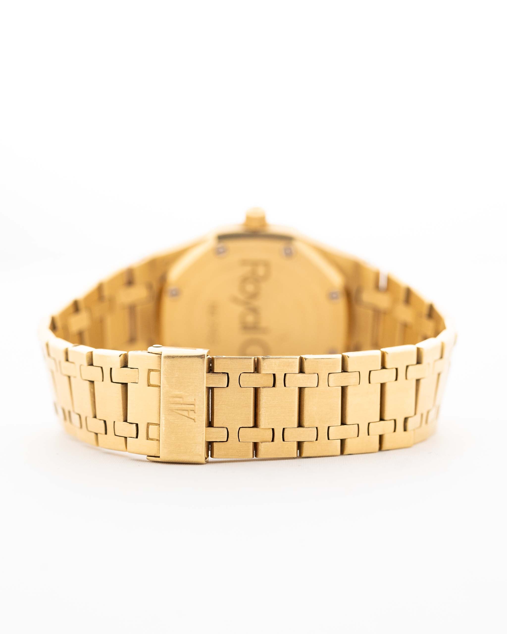 Royal G67s Astronaut Gold People Attraction