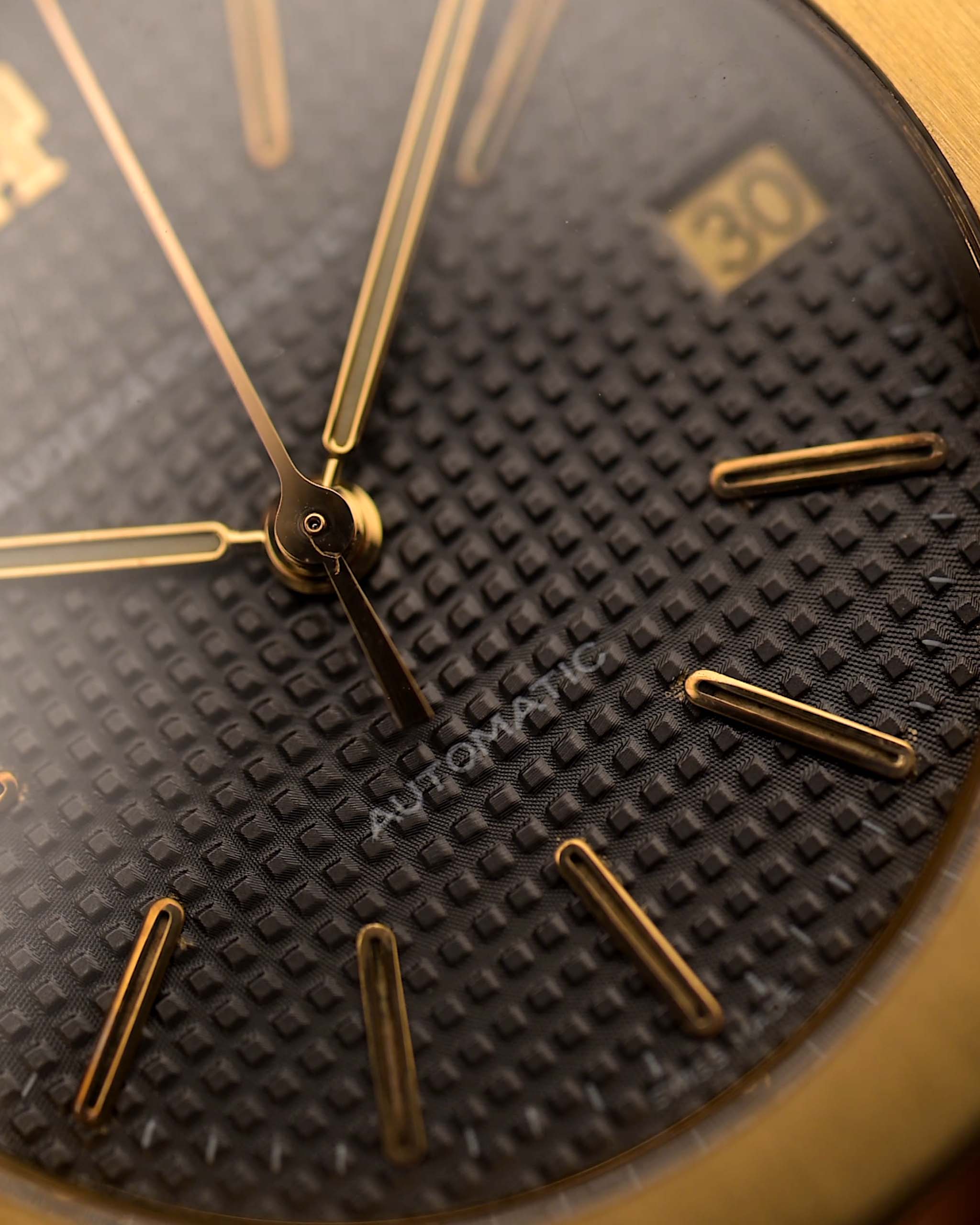 Royal G67s Astronaut Gold People Attraction