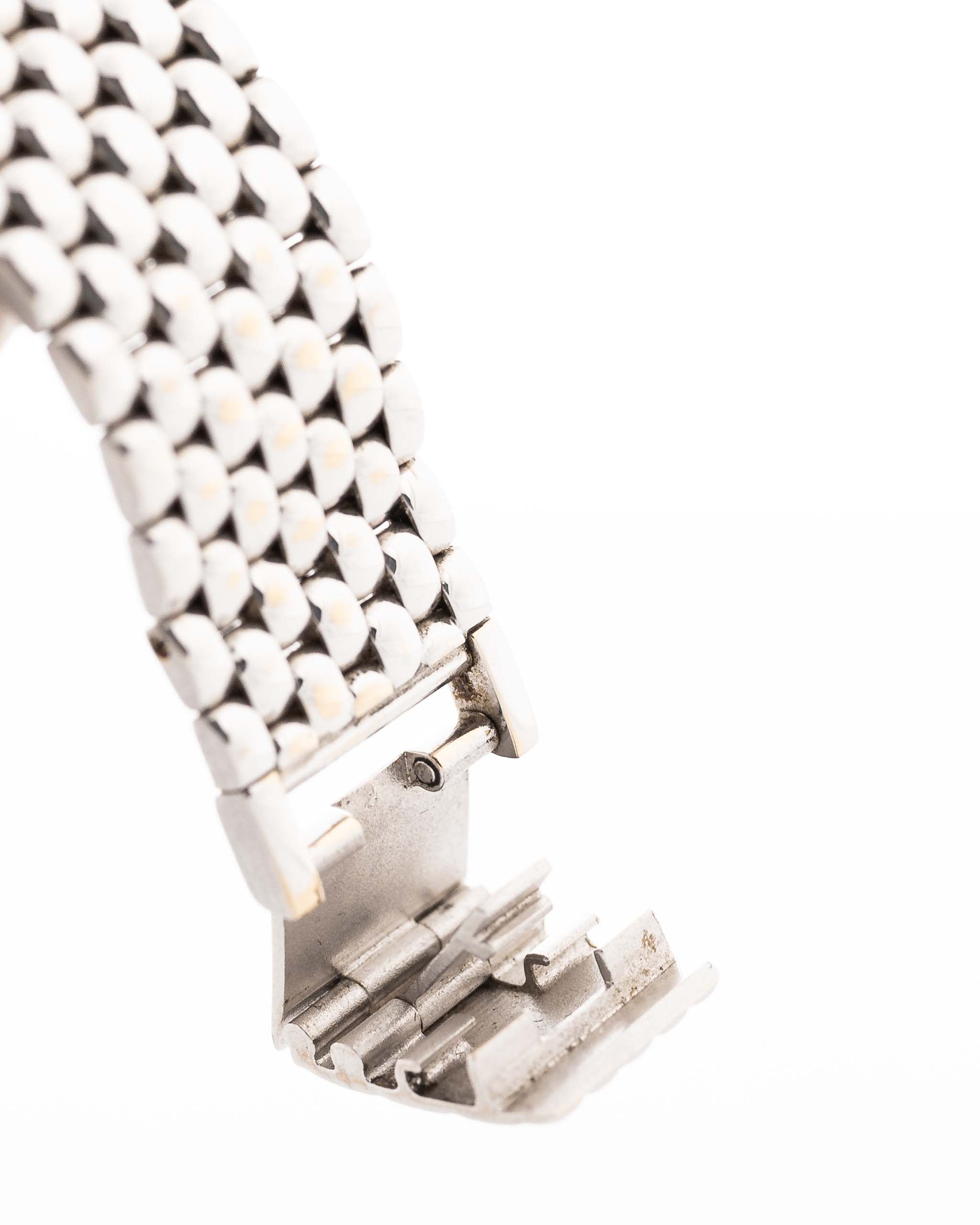 Classic  Mystique Allure Only Available Here In India 🇮🇳 (7-A Quality)